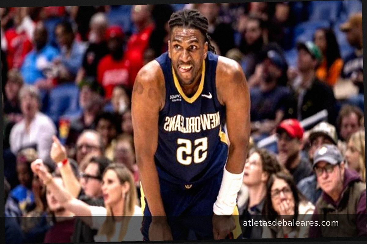 Los Lakers fichan al pívot veterano Kevon Looney por un año